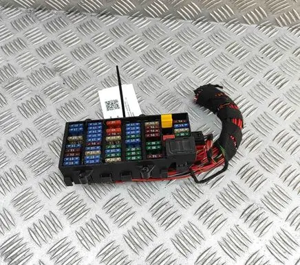 Porsche Boxster 986 Fuse module 99661021101