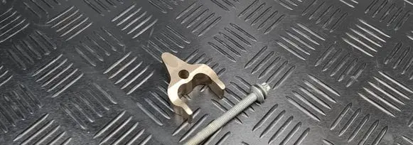 Fuel Injector clamp holder
