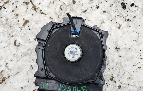 BMW 5 GT F07 Subwoofer speaker 9225830