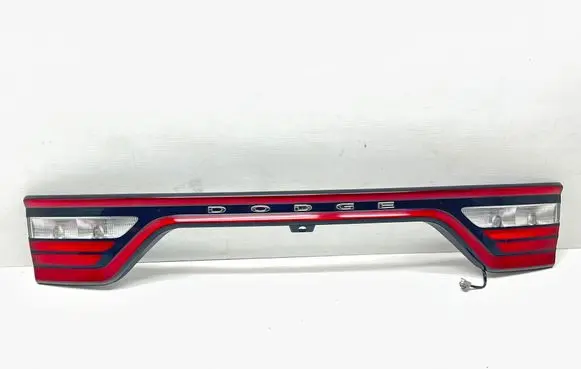 Tailgate rear/tail lights