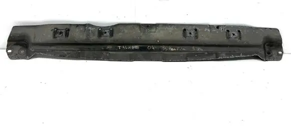 Volkswagen Touareg I Bottom radiator support slam panel 7L0805551A