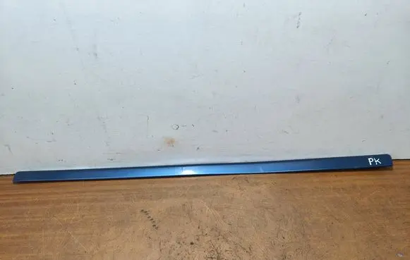 Audi A4 S4 B7 8E 8H Front door trim (molding) 8E0853953