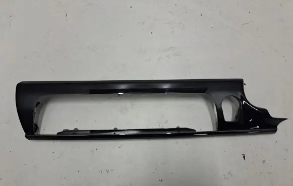 BMW 6 F12 F13 Dashboard glove box trim 7982666
