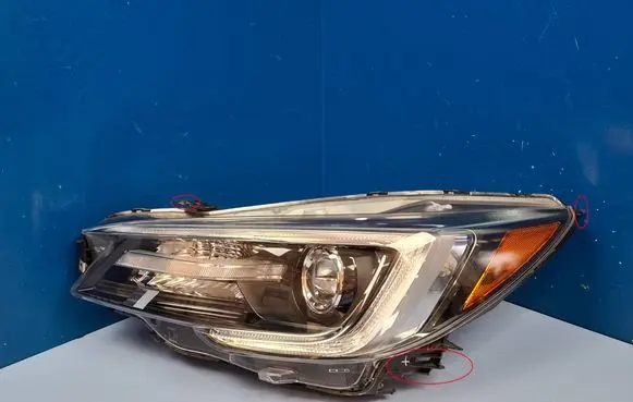 Subaru Outback (BS) Headlight/headlamp 84002AL11B