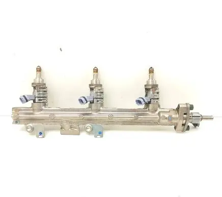 Lexus GS 300 350 430 450H Fuel injectors set 2325031030 2032131010