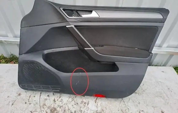 Volkswagen Golf VII Front door card panel trim