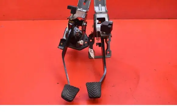 Hyundai ix35 Accelerator throttle pedal 328002S000