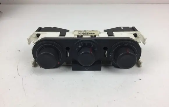 Seat Ibiza III (6L) Climate control unit 6L0819045A