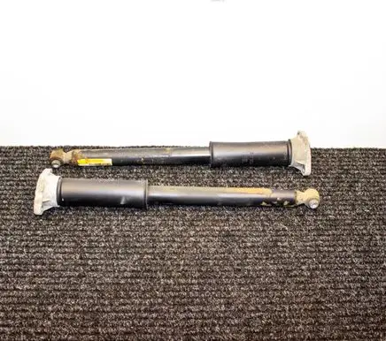 Rear shock absorber/damper