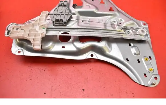 Hyundai ix35 Rear door window regulator with motor 834802Y010