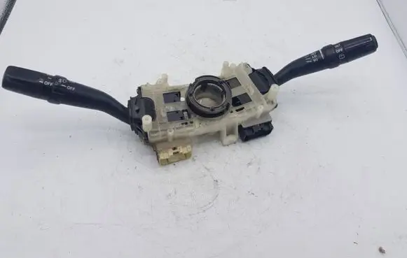 Toyota Land Cruiser (HDJ90) Wiper turn signal indicator stalk/switch 843106A800 17C599