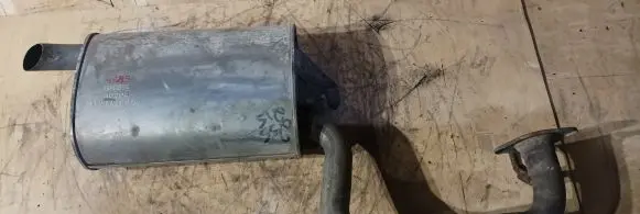 Toyota Avensis T250 Muffler/silencer 10G04