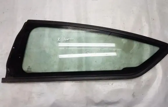 Citroen C4 I Rear side window