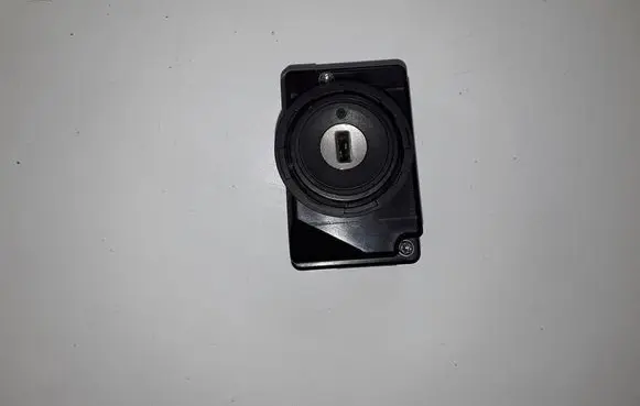 Volkswagen Touareg I Ignition lock 3D0905865C