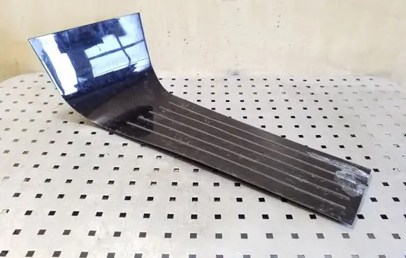 Tesla Model S Other center console (tunnel) element 102316900C