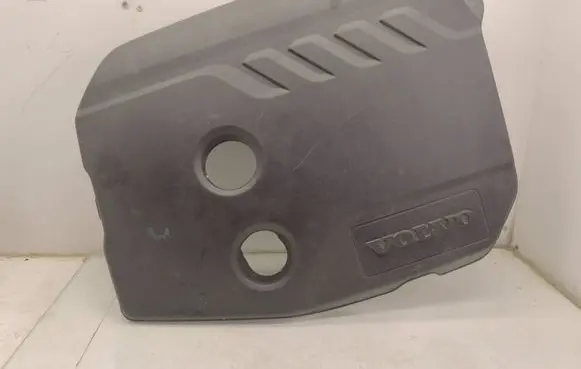 Volvo V40 Engine cover (trim) AV6Q6N041A