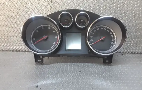 Opel Insignia A Speedometer (instrument cluster) 365903926H