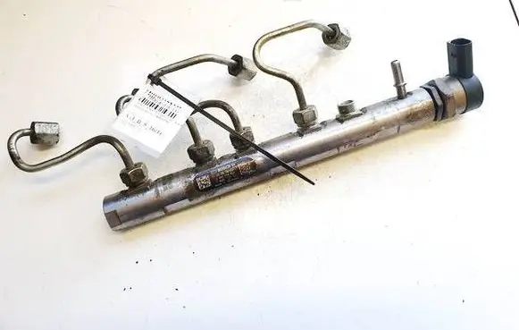 BMW X1 E84 Fuel main line pipe 780912704 0445214182