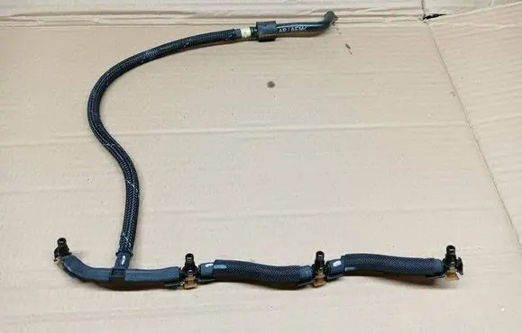 Fuel return line/hose