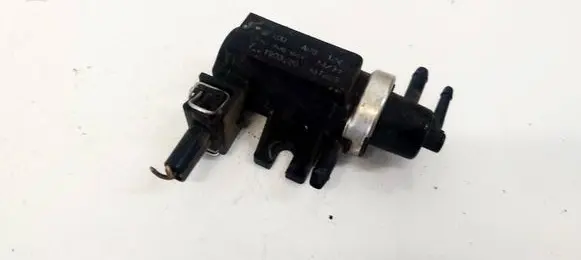 Volkswagen Golf IV Turbo solenoid valve 1H0906627 72190320