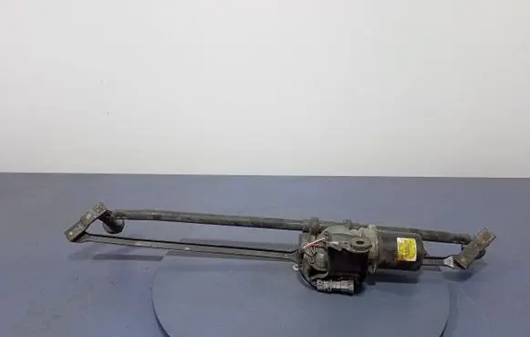 Front wiper linkage and motor