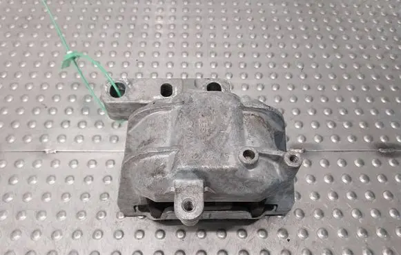 Volkswagen Caddy Engine mount vacuum valve 1K0199262AS
