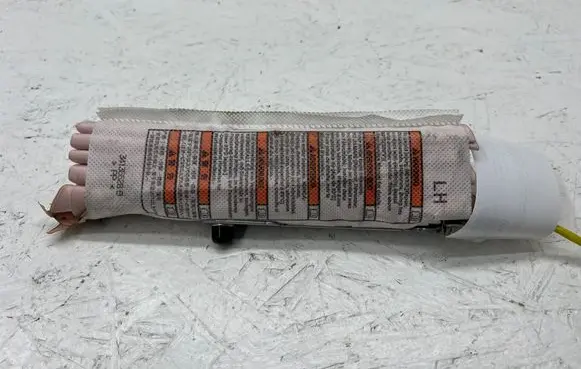 Suzuki Vitara (LY) Seat airbag 8585054P01 34180808