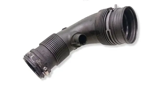 Porsche Cayenne (92A) Air intake hose/pipe 7P6129572