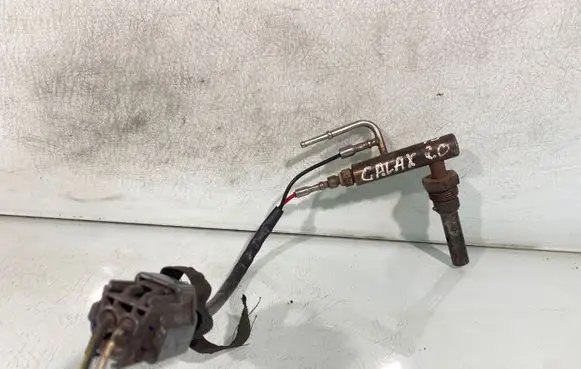 Exhaust gas temperature sensor