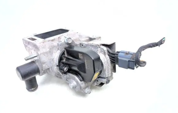 Hyundai i40 EGR valve 284102A600