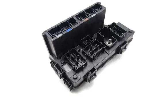 Jeep Compass Fuse module P04692341AD
