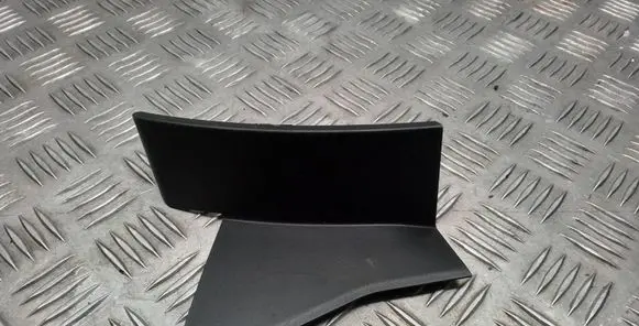 Lexus RX V Rear/tail light trim molding 8149848020