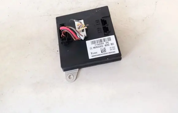 Mercedes-Benz CLS C219 Comfort/convenience module 2115453632
