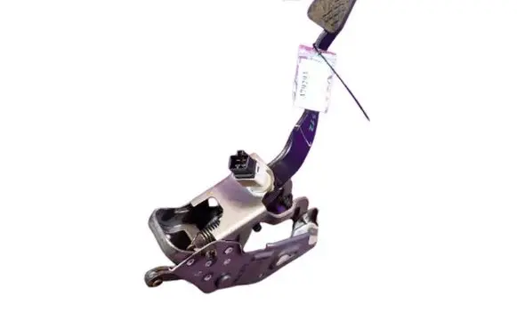 Honda CR-V Brake pedal 