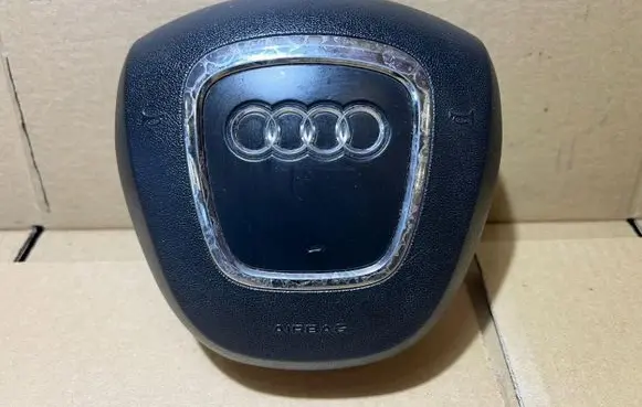 Audi A5 8T 8F Steering wheel airbag