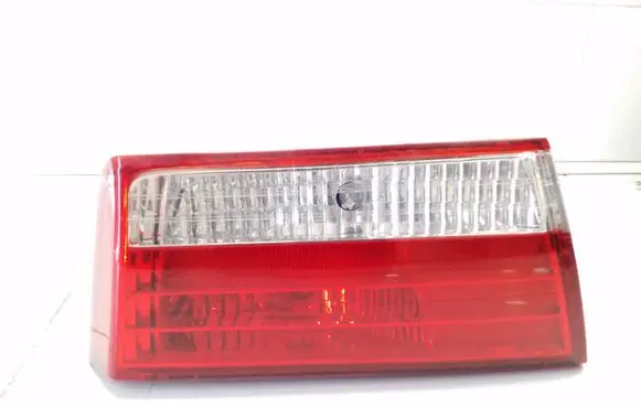 Hyundai Sonata Tailgate rear/tail lights 924033K0