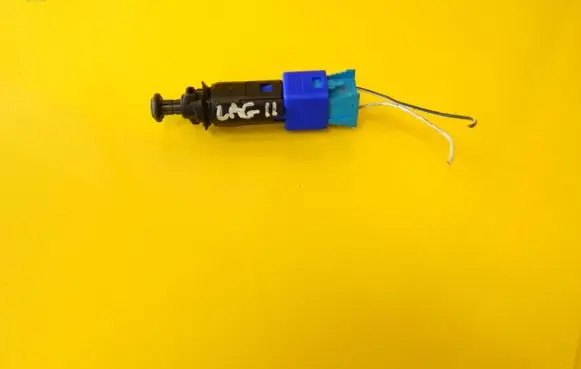 Brake pedal sensor switch