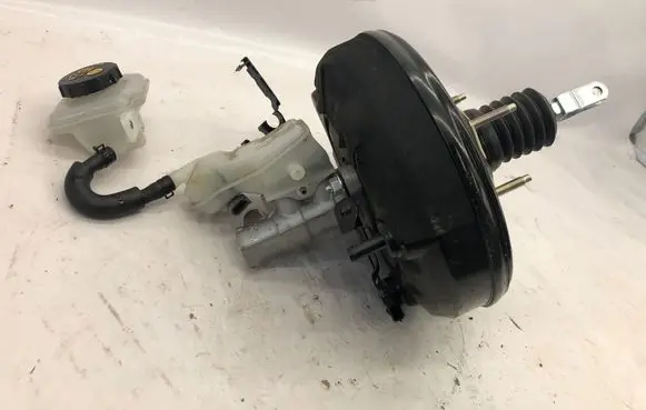 Mazda CX-3 Master brake cylinder