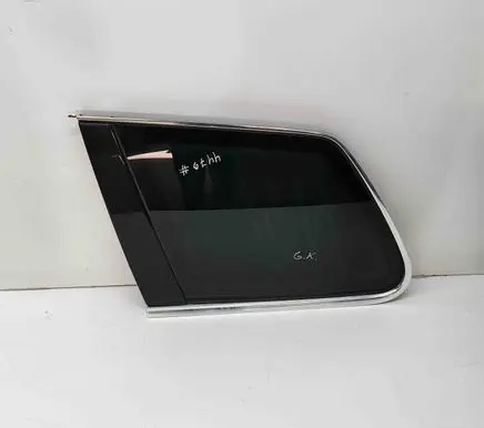 Volkswagen Touareg I Rear side window 43R00069 7L6845297DC