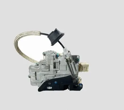 Audi A6 S6 C6 4F Front door lock 4F2837015