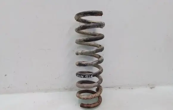 Mercedes-Benz E W210 Rear coil spring
