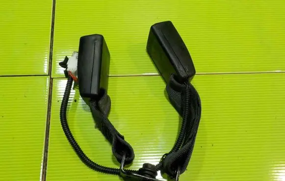 KIA Picanto Front seatbelt 8AB28