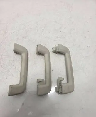 Ford Turneo Courier A set of handles for the ceiling 