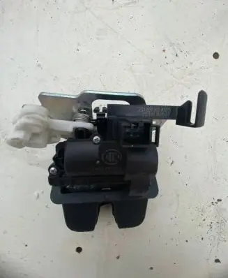 Volkswagen T-Roc Tailgate/trunk/boot lock/catch/latch 2GA827505A 21284018052