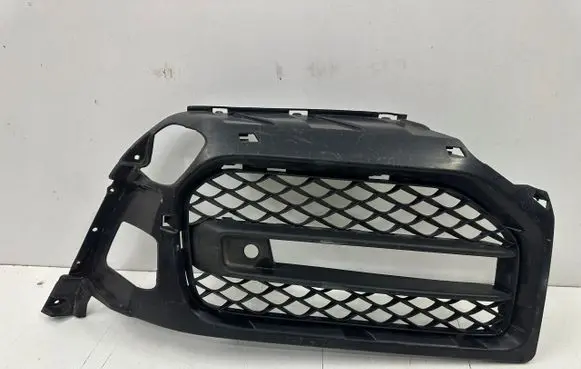 Mercedes-Benz G W463 2nd Gen Front fog light trim/grill 