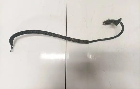Volkswagen Transporter - Caravelle T4 Positive cable (battery)