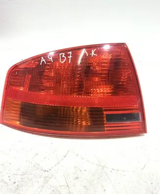 Audi A4 S4 B7 8E 8H Rear/tail lights 8E5945095