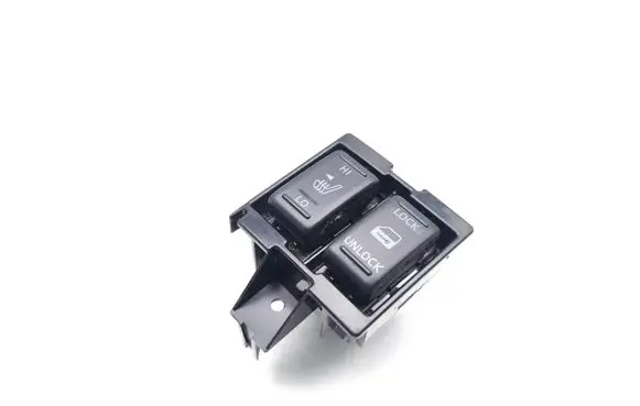 Nissan X-Trail T31 Seat heating switch 