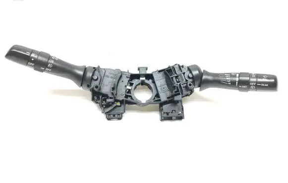 Toyota Avensis T250 Indicator stalk 17F100
