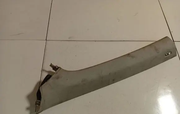 Volkswagen Jetta V (C) pillar trim 1K5867233B